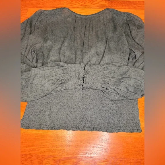 Abercrombie & Fitch Green Smocked Waist Blouse | Puff Sleeve V-Neck Top S - Picture 6 of 9